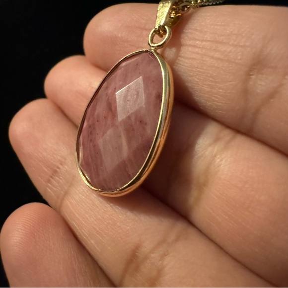 ✨2 for $30✨ Natural Rhodonite Pink Stone Pendant (Gold Tone Chain Necklace) - Picture 10 of 11